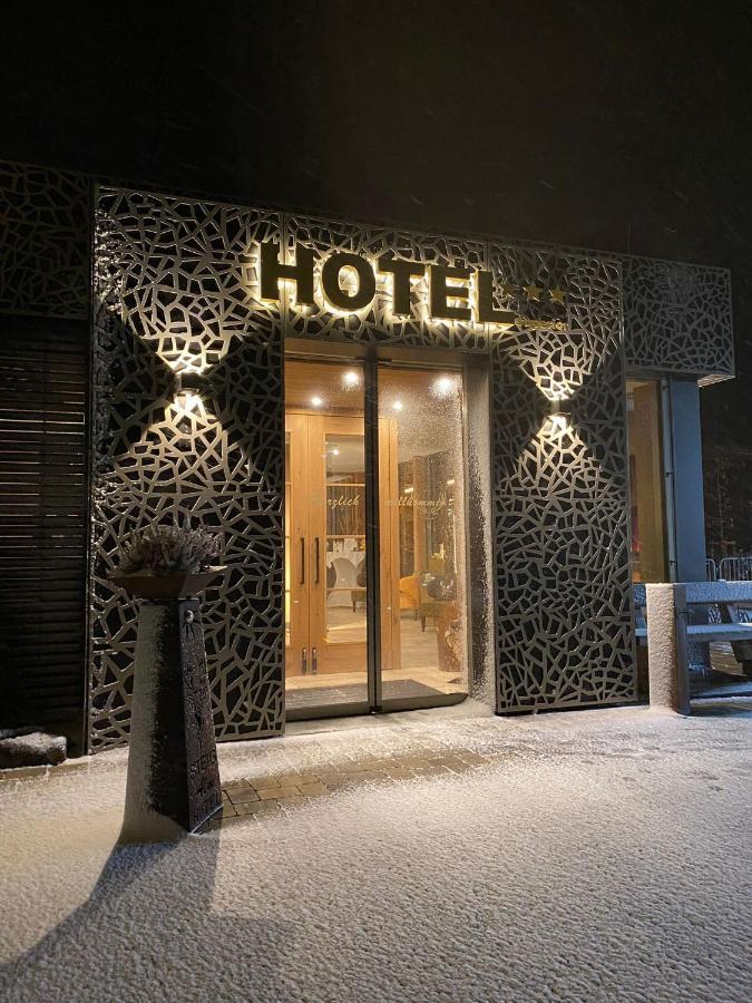 Steig Hotel Bad Marienberg Bagian luar foto